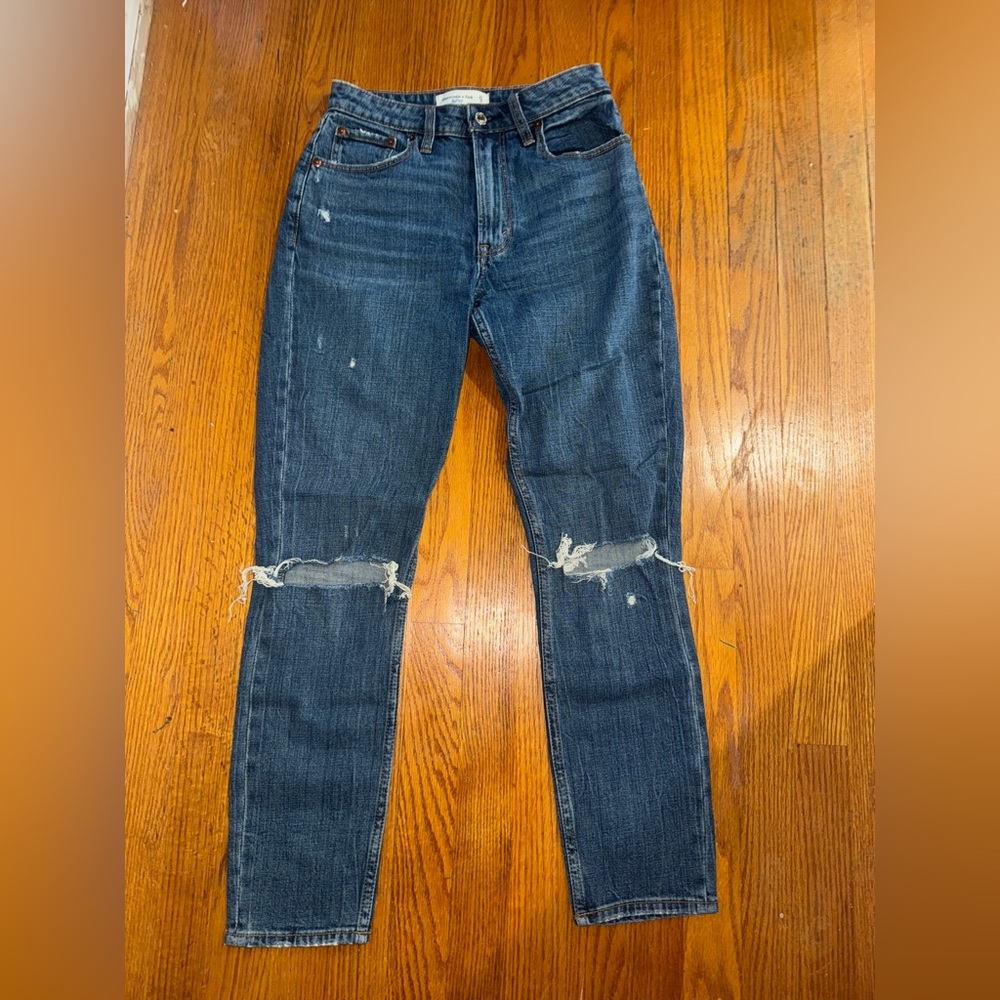 A&F The Skinny High Rise Curve Love Jeans